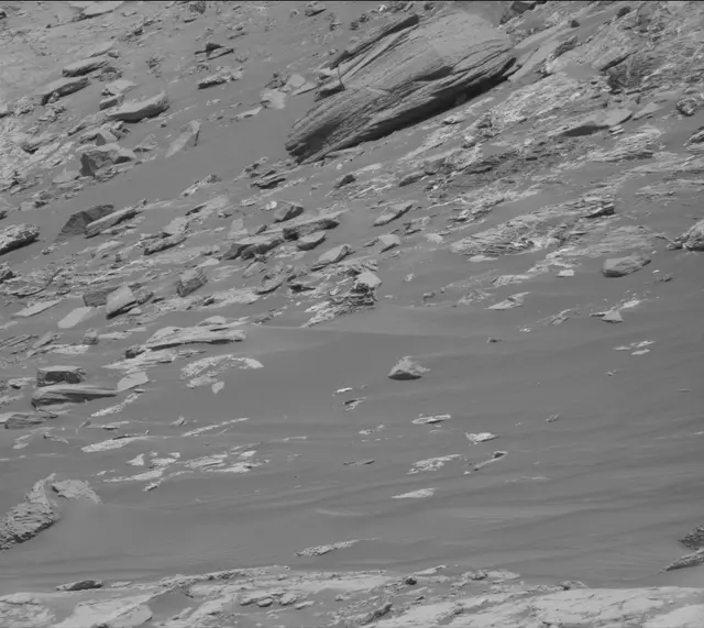 Sol 2657: Mast Camera (Mastcam)
