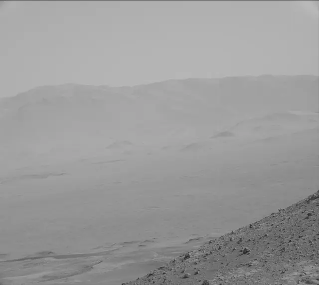 Sol 2658: Mast Camera (Mastcam)