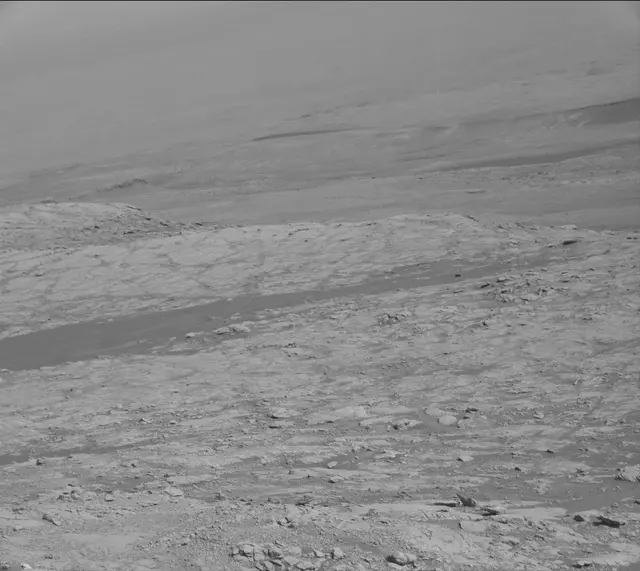 Sol 2658: Mast Camera (Mastcam)