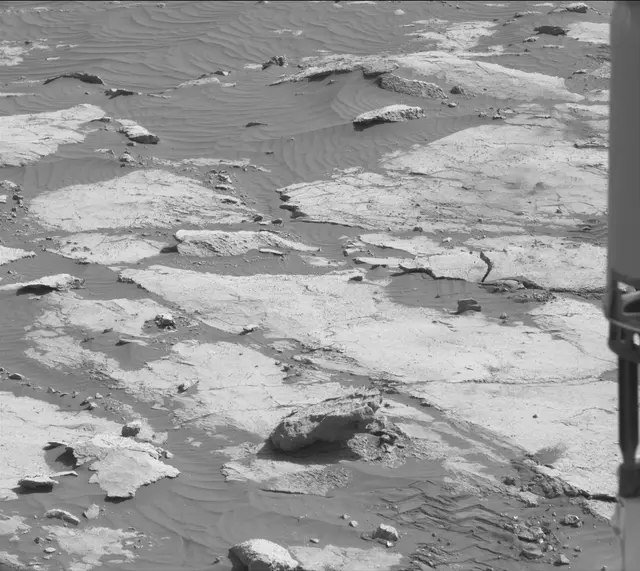 Sol 2658: Mast Camera (Mastcam)