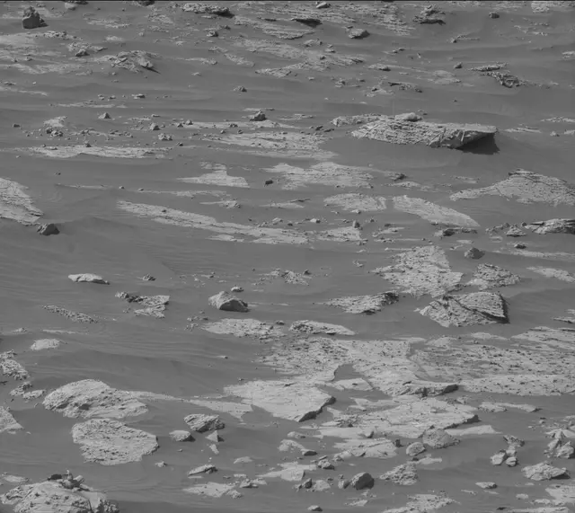 Sol 2658: Mast Camera (Mastcam)