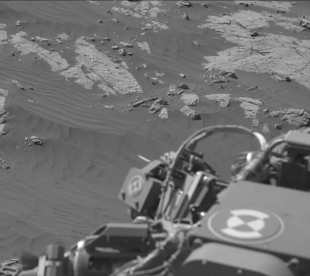 Sol 2658: Mast Camera (Mastcam)