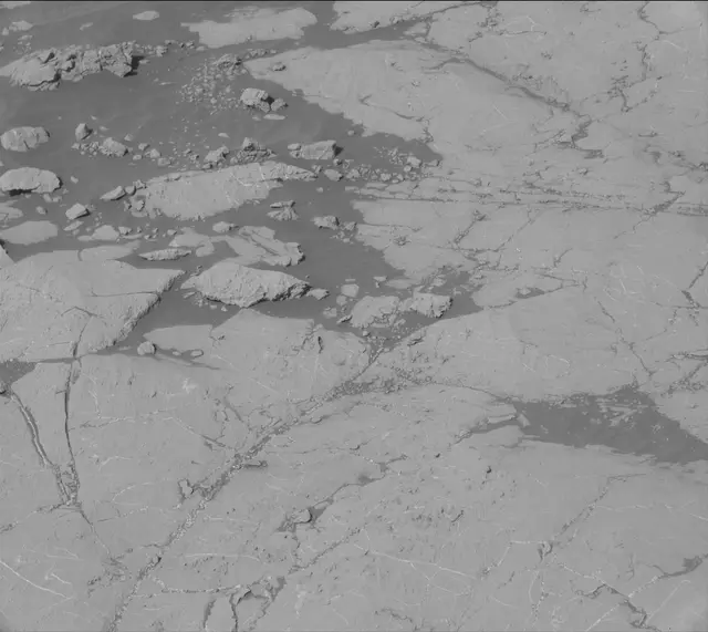 Sol 2658: Mast Camera (Mastcam)