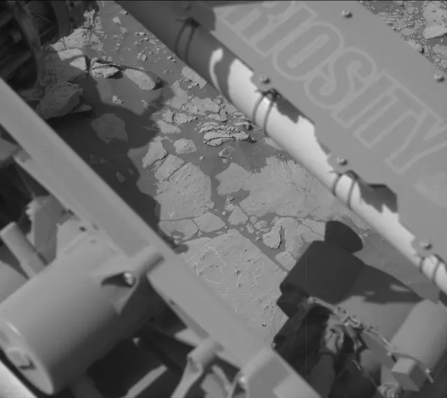 Sol 2658: Mast Camera (Mastcam)