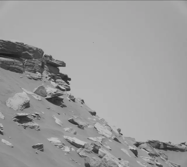 Sol 2658: Mast Camera (Mastcam)