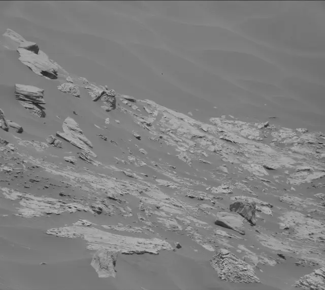Sol 2658: Mast Camera (Mastcam)