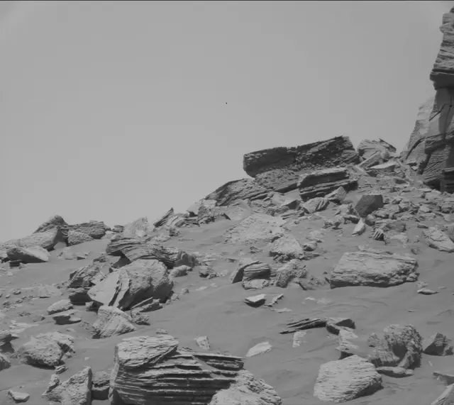 Sol 2658: Mast Camera (Mastcam)