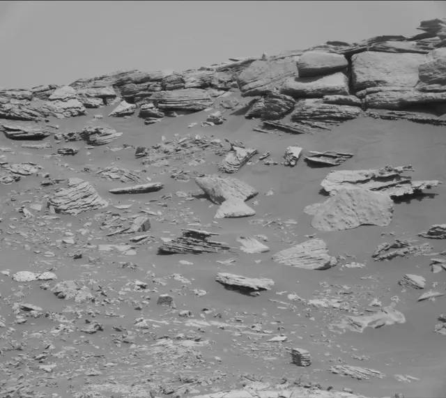 Sol 2659: Mast Camera (Mastcam)