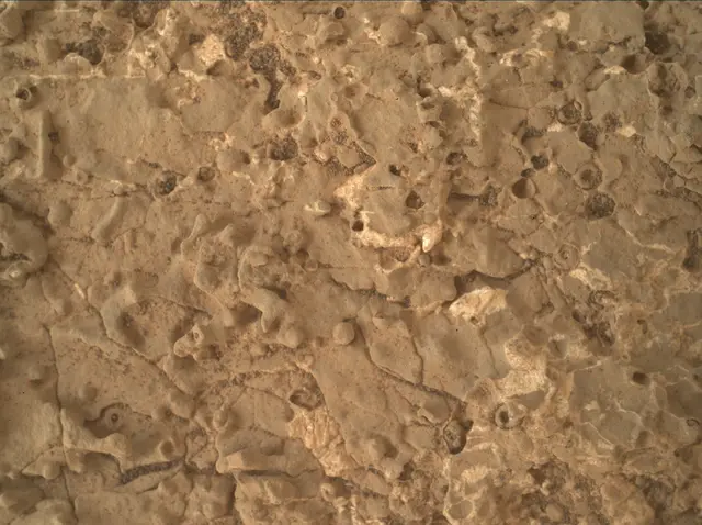 Sol 2660: Mars Hand Lens Imager (MAHLI)