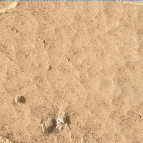 Sol 2660: Mars Hand Lens Imager (MAHLI)