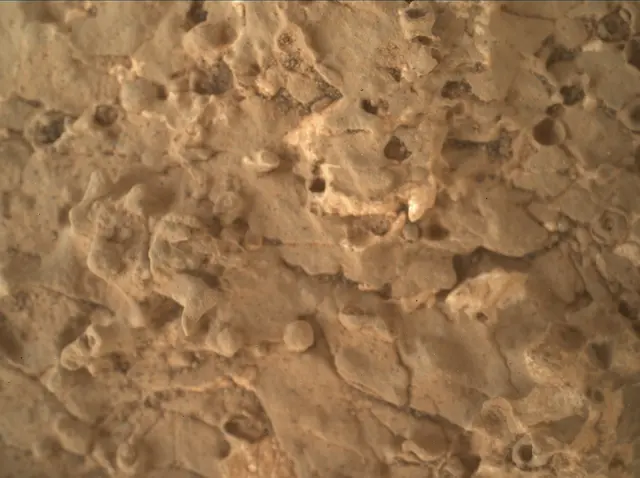 Sol 2660: Mars Hand Lens Imager (MAHLI)
