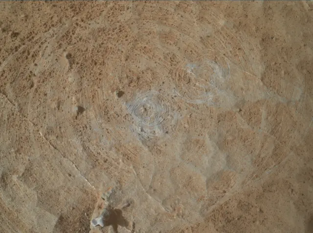 Sol 2660: Mars Hand Lens Imager (MAHLI)