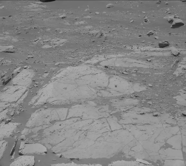 Sol 2661: Mast Camera (Mastcam)