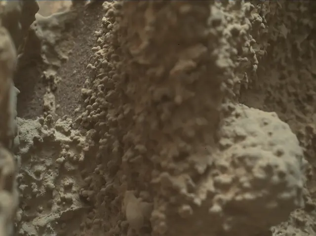 Sol 2662: Mars Hand Lens Imager (MAHLI)