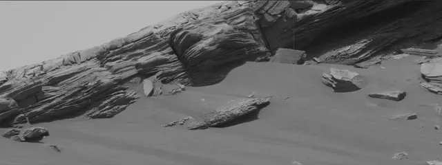 Sol 2663: Mast Camera (Mastcam)