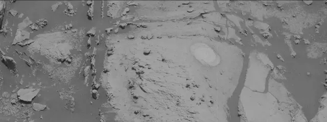 Sol 2663: Mast Camera (Mastcam)