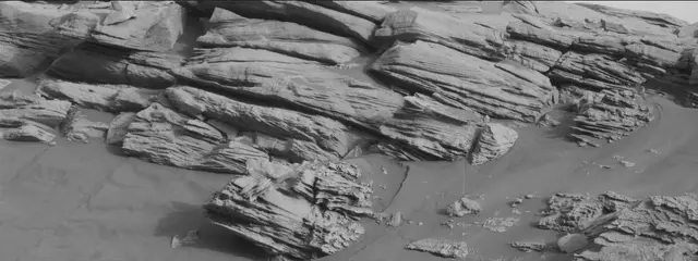 Sol 2663: Mast Camera (Mastcam)