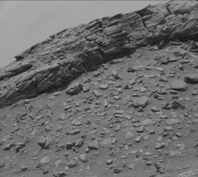 Sol 2663: Mast Camera (Mastcam)
