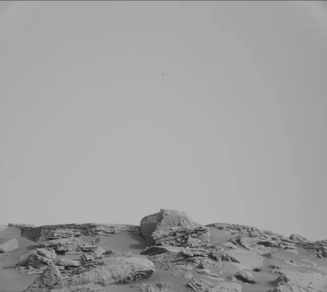 Sol 2663: Mast Camera (Mastcam)