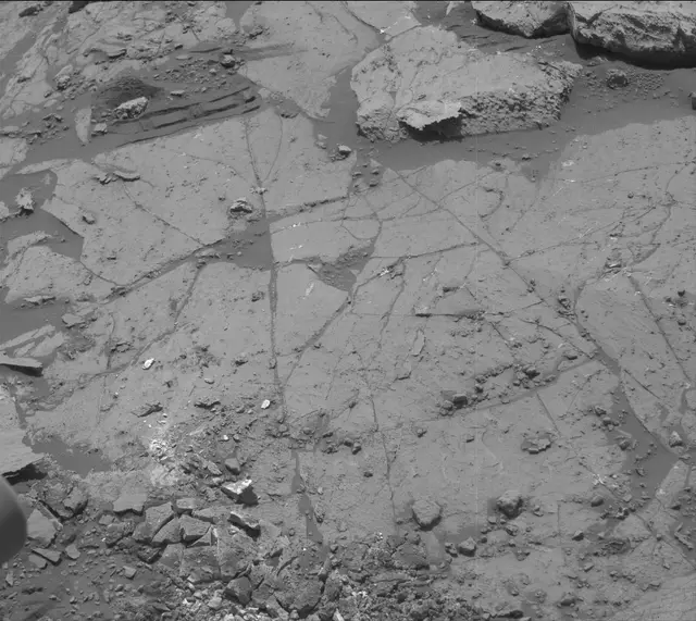 Sol 2664: Mast Camera (Mastcam)