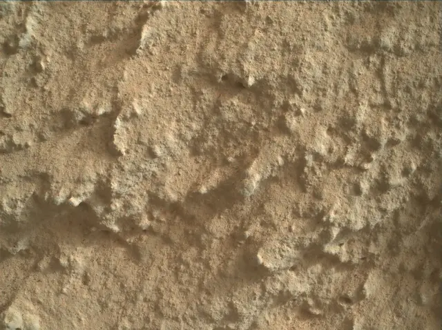Sol 2664: Mars Hand Lens Imager (MAHLI)
