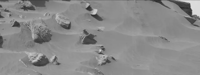 Sol 2665: Mast Camera (Mastcam)