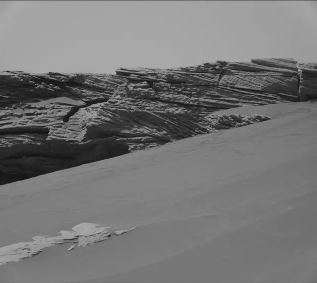Sol 2665: Mast Camera (Mastcam)
