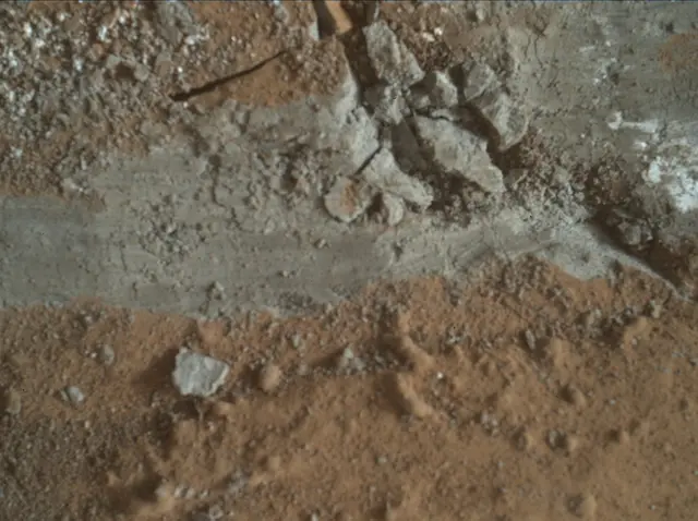 Sol 2666: Mars Hand Lens Imager (MAHLI)