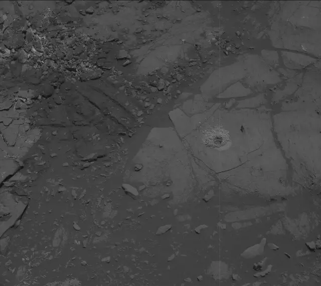 Sol 2670: Mast Camera (Mastcam)