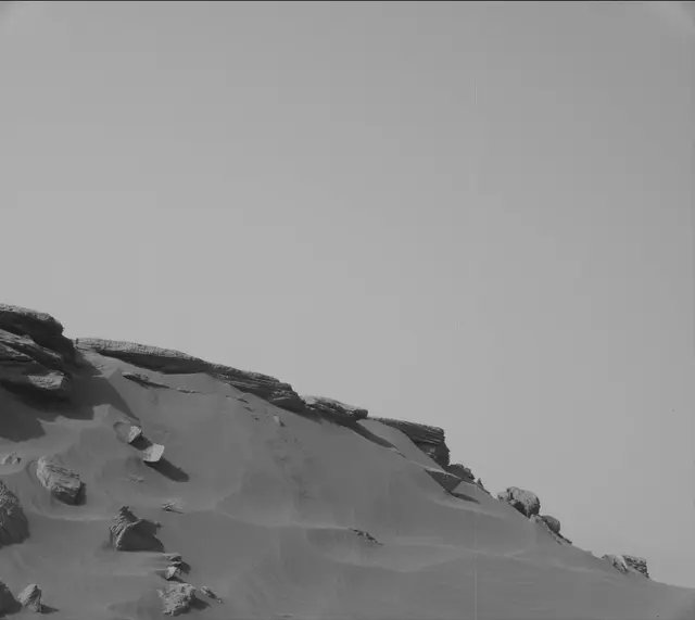 Sol 2671: Mast Camera (Mastcam)