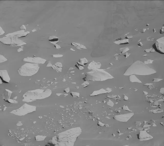 Sol 2671: Mast Camera (Mastcam)