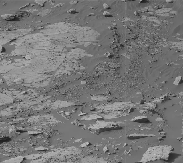 Sol 2671: Mast Camera (Mastcam)