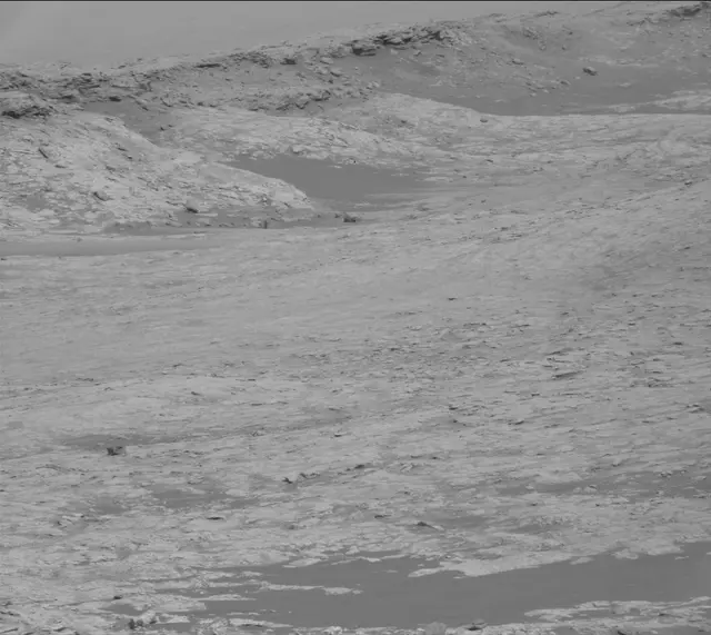Sol 2671: Mast Camera (Mastcam)
