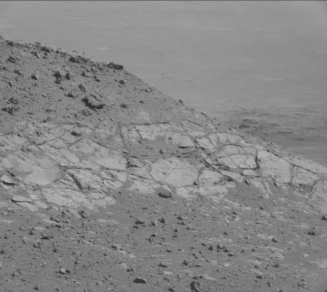 Sol 2671: Mast Camera (Mastcam)