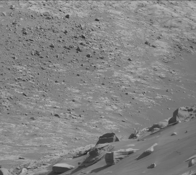 Sol 2671: Mast Camera (Mastcam)