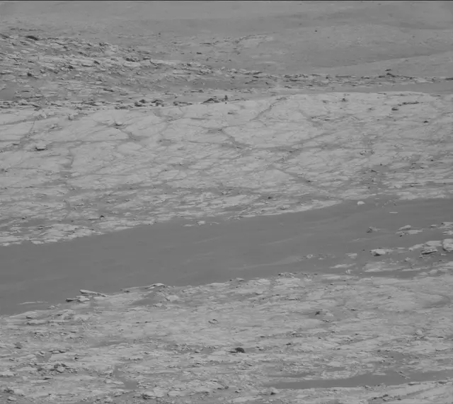 Sol 2671: Mast Camera (Mastcam)