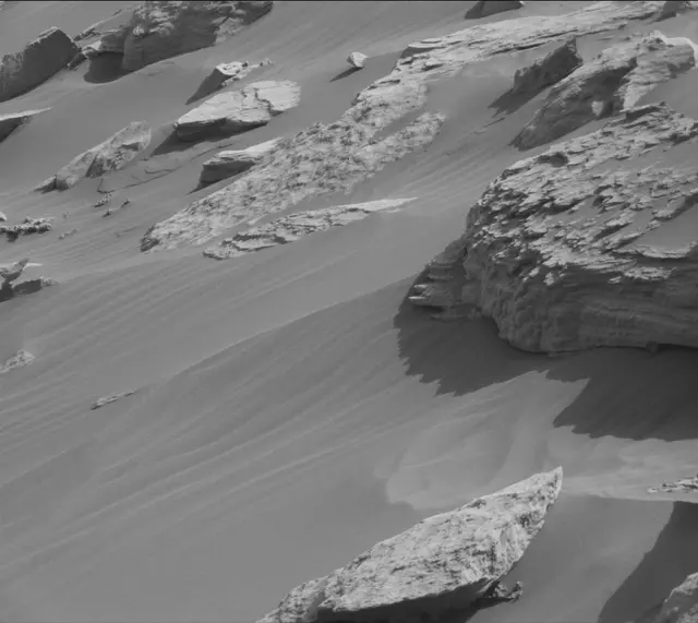 Sol 2671: Mast Camera (Mastcam)