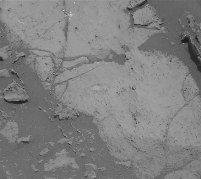 Sol 2675: Mast Camera (Mastcam)