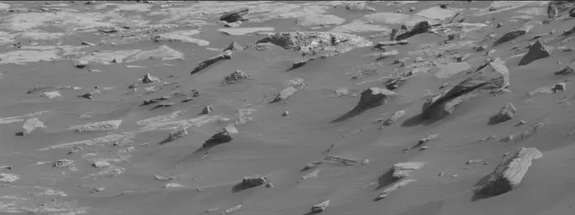 Sol 2679: Mast Camera (Mastcam)