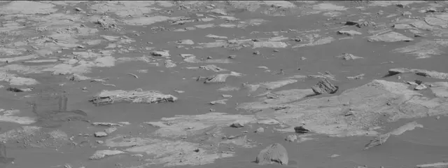 Sol 2679: Mast Camera (Mastcam)
