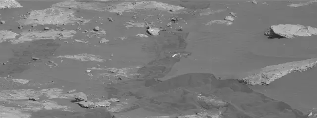 Sol 2679: Mast Camera (Mastcam)