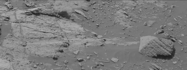 Sol 2680: Mast Camera (Mastcam)