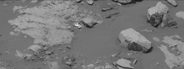 Sol 2680: Mast Camera (Mastcam)