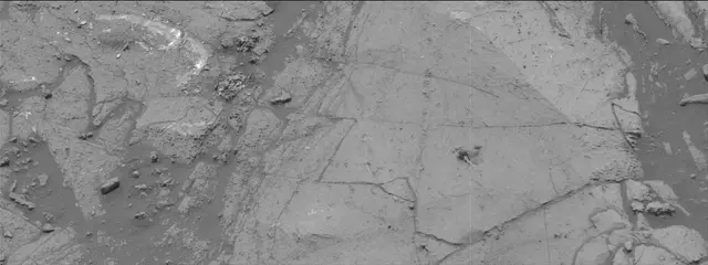 Sol 2680: Mast Camera (Mastcam)