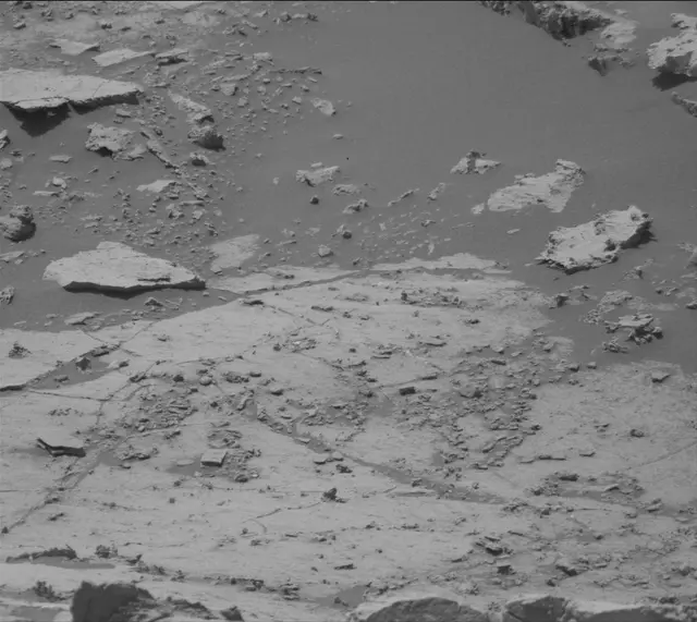 Sol 2680: Mast Camera (Mastcam)