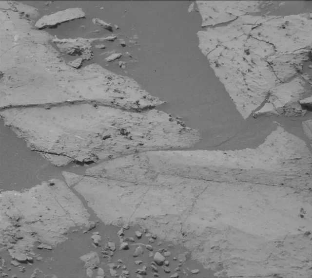 Sol 2680: Mast Camera (Mastcam)