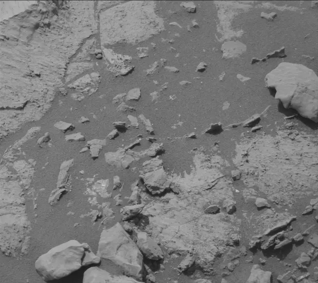 Sol 2680: Mast Camera (Mastcam)