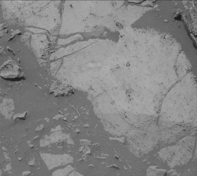 Sol 2680: Mast Camera (Mastcam)