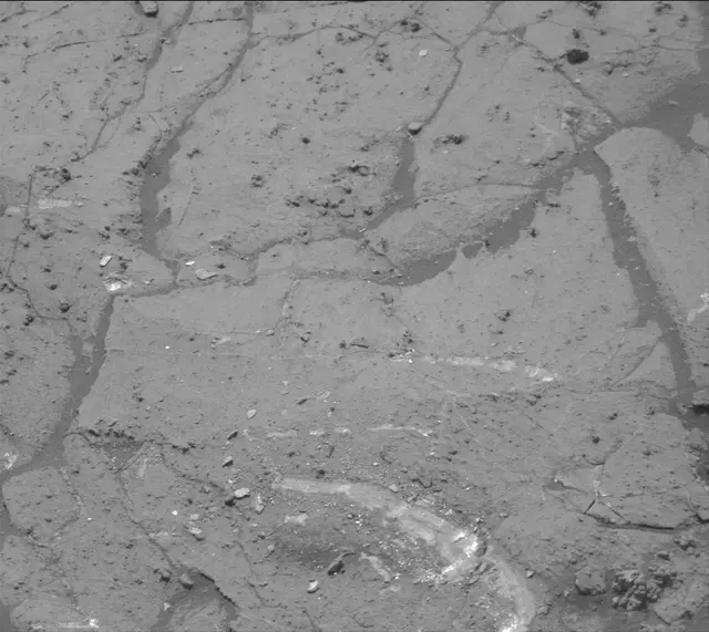 Sol 2680: Mast Camera (Mastcam)