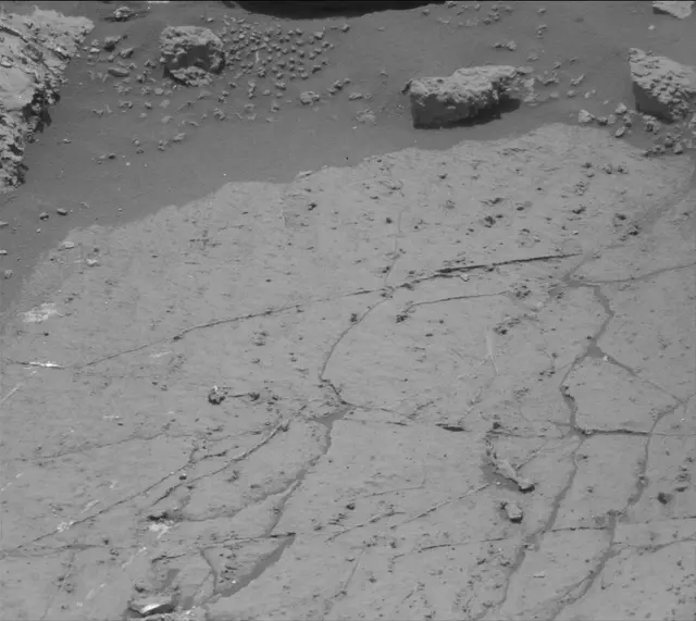 Sol 2680: Mast Camera (Mastcam)